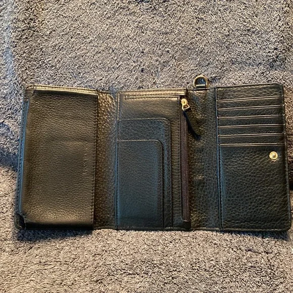 Used Michael Kors Wallet - Picture 3 of 6